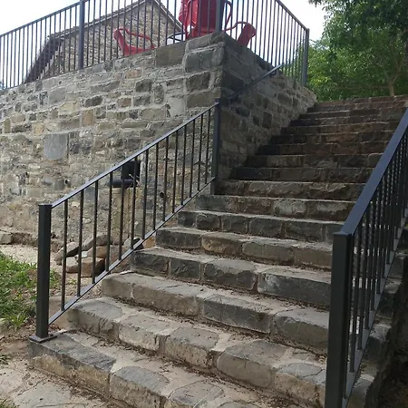 Borda Nadal * Ансо